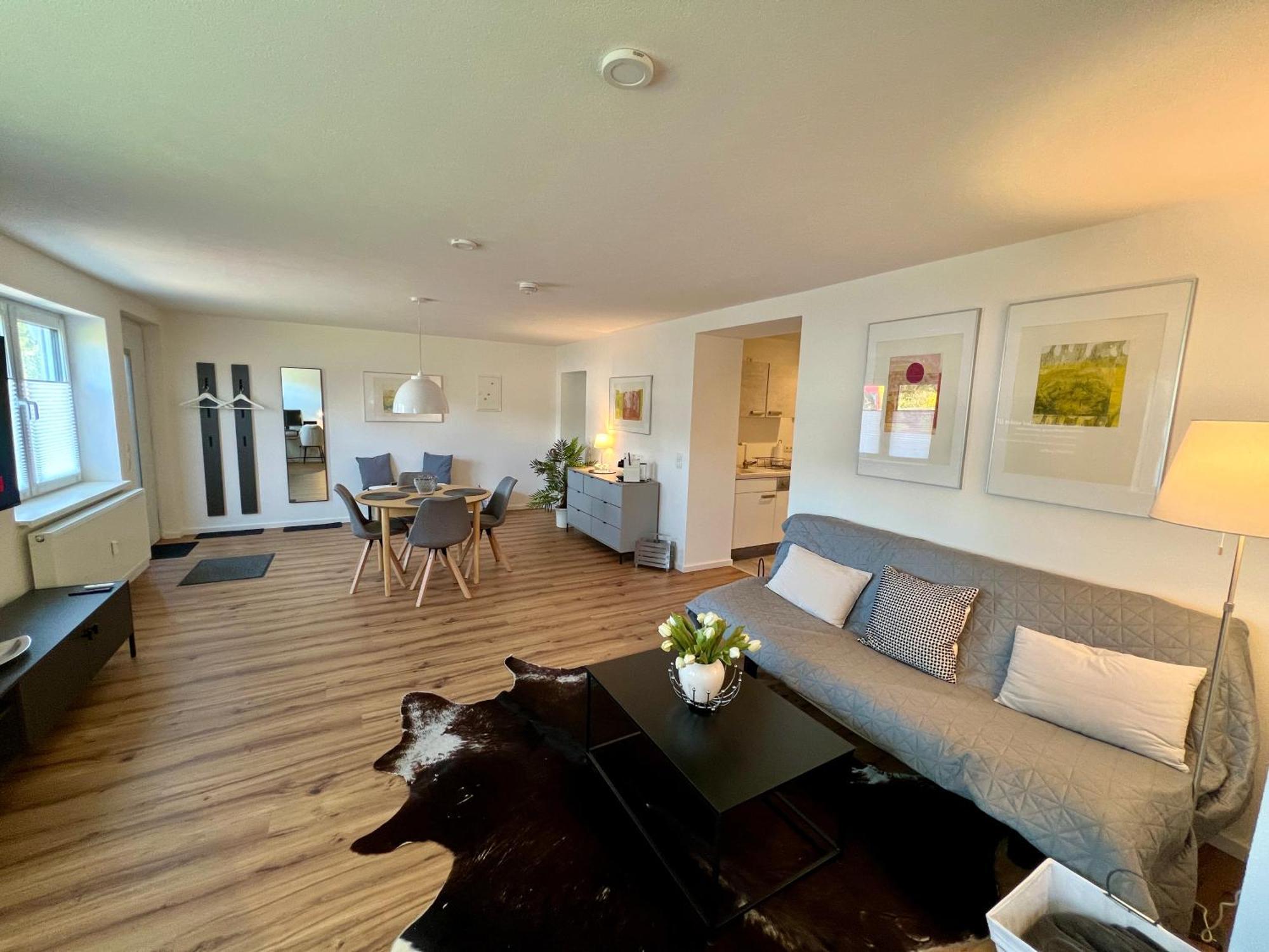 Apartment Modernes Studio-apartment In Toller Waldrand-lage Kaiserslautern