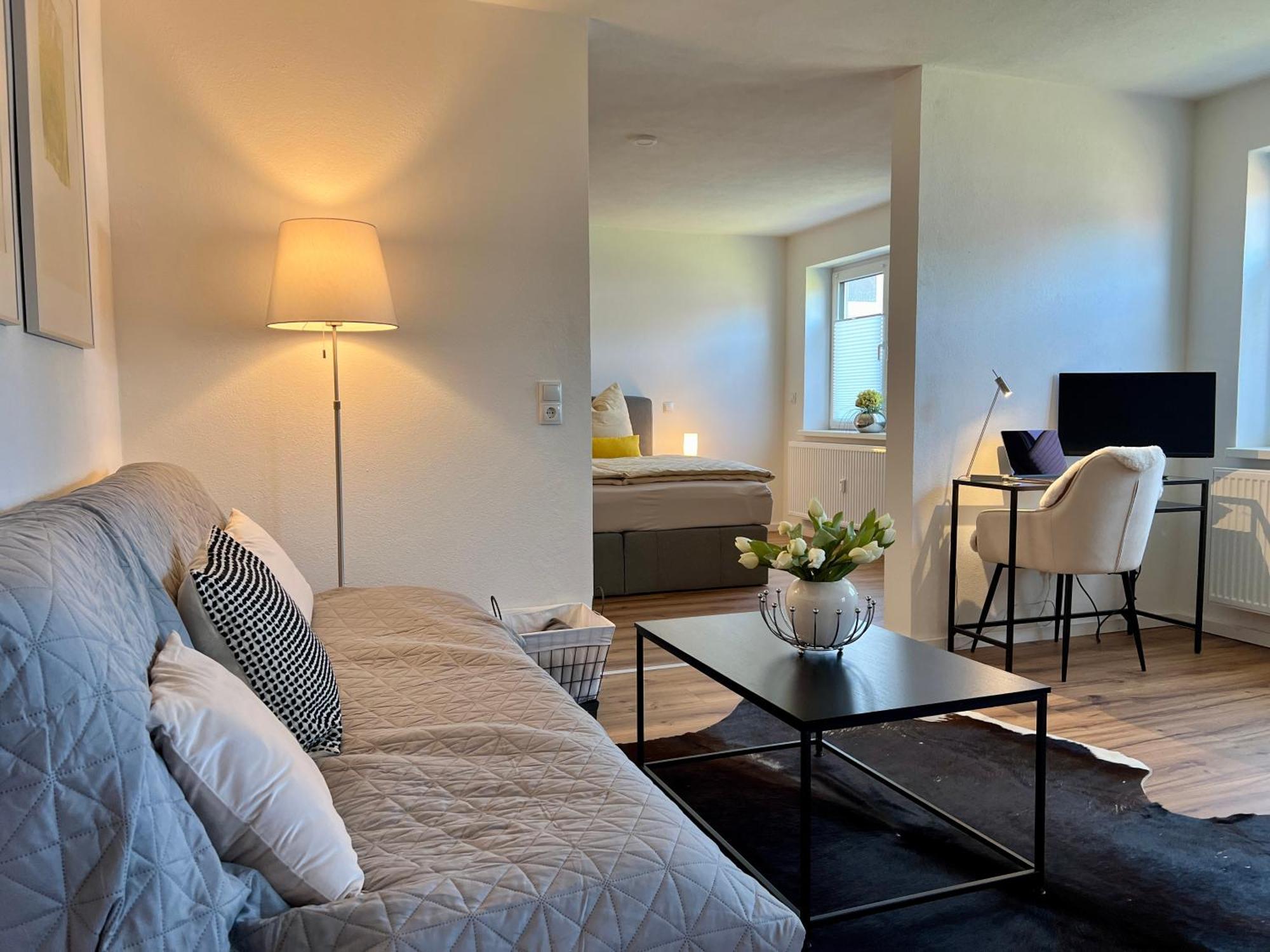 Modernes Studio-apartment In Toller Waldrand-lage Kaiserslautern